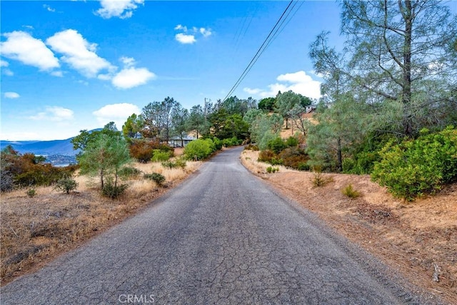12220 Cerrito Dr, Clearlake Oaks, CA 95423