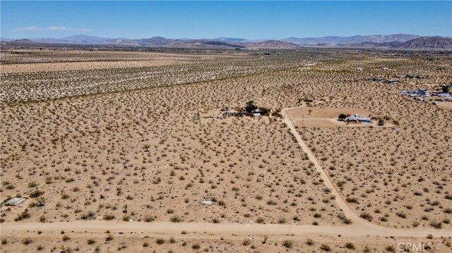 888 Lucky Ln, Landers, CA 92285