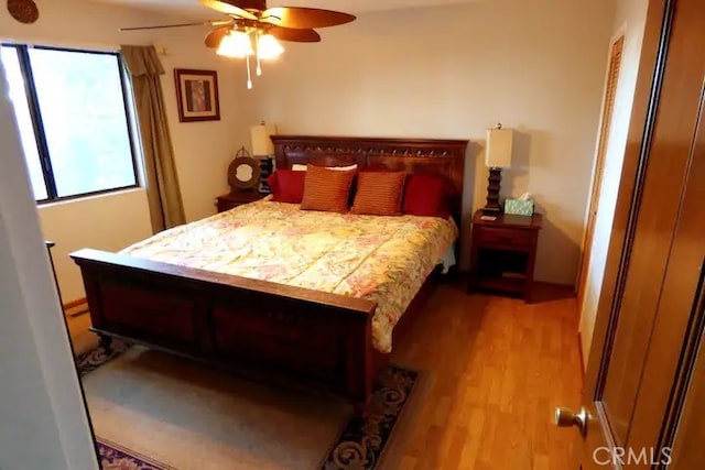 534 Dover Ct, Lake Arrowhead, CA 92352 - bedroom featuring wood finished floors and a ceiling fan