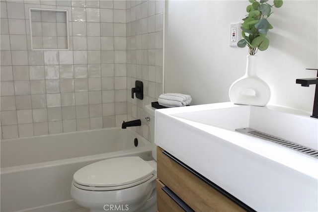 bathroom with toilet and shower / washtub combination