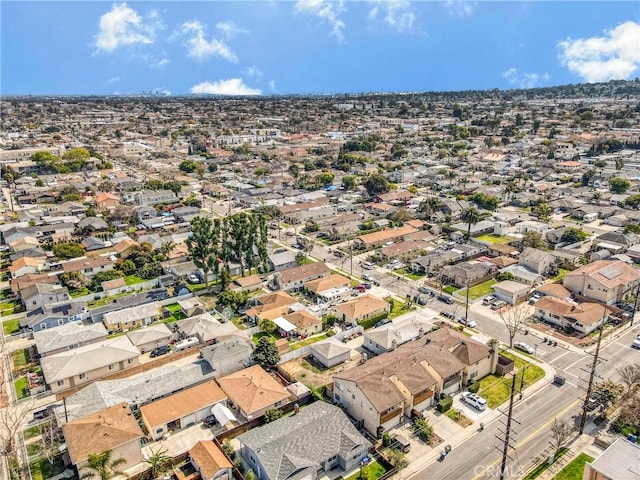 birds eye view of property featuring a residential view