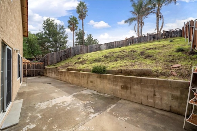 view of patio featuring a fenced backyard