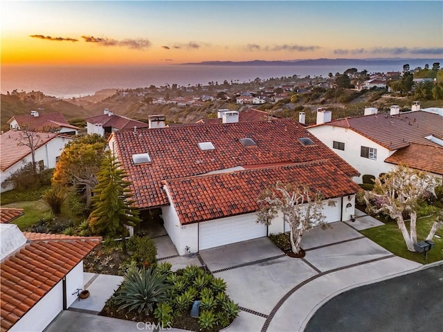 view of aerial view at dusk