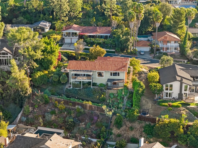 birds eye view of property featuring a residential view