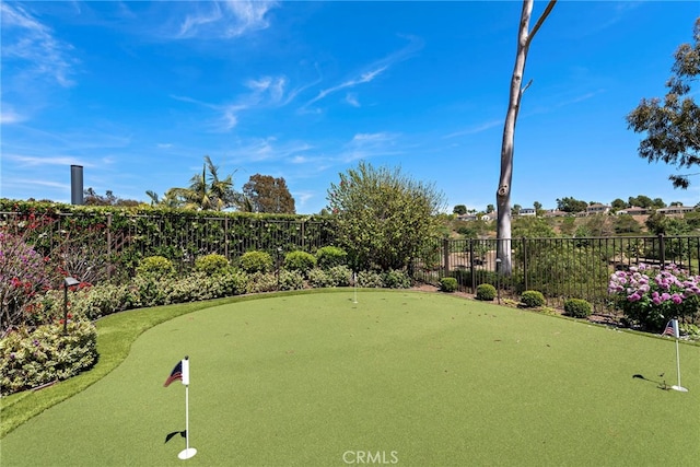 10 Corte Vizcaya, San Clemente, CA 92673 - view of property's community featuring a putting area