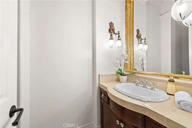 10 Corte Vizcaya, San Clemente, CA 92673 - bathroom featuring vanity and ornamental molding