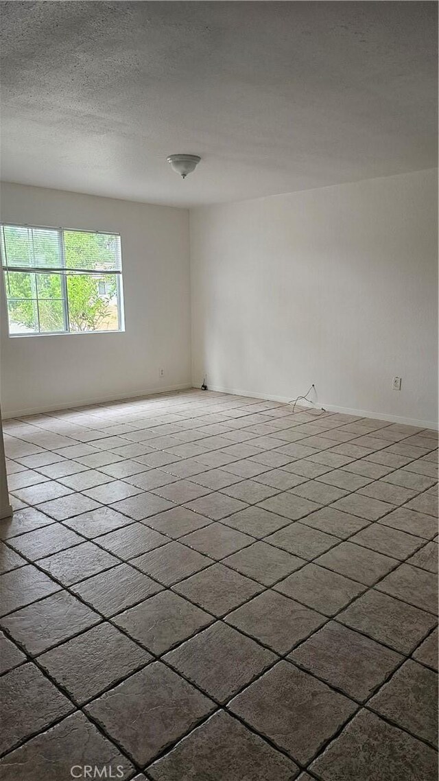 650 Calle Pensamiento, Thousand Oaks, CA 91360 - photo 22