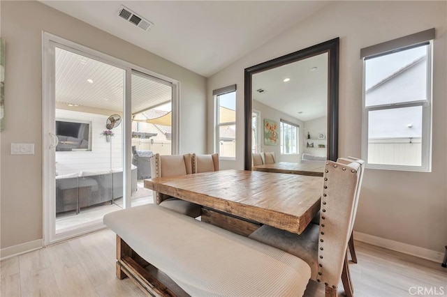 dining area featuring visible vents, recessed lighting, baseboards, and light wood-style floors