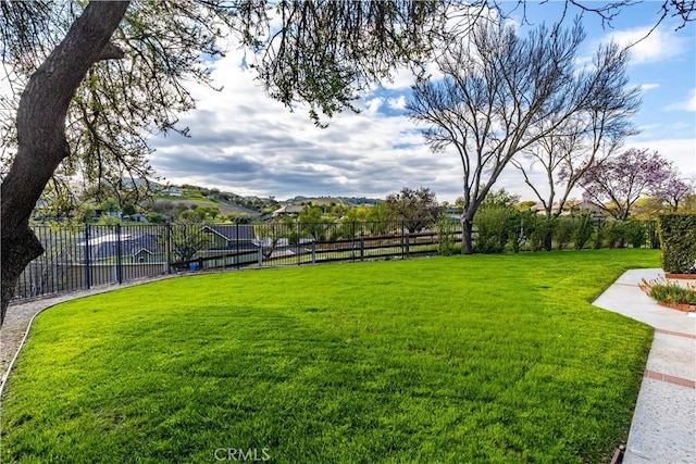 view of yard featuring fence