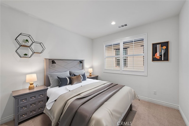 bedroom featuring recessed lighting, visible vents, baseboards, and carpet flooring