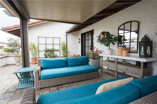 view of patio with outdoor lounge area