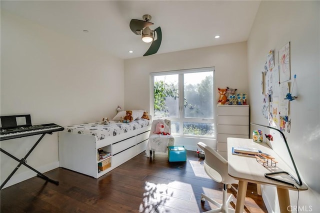 bedroom featuring recessed lighting, baseboards, and hardwood / wood-style floors