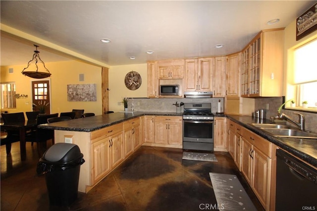 kitchen with light brown cabinets, a sink, tasteful backsplash, stainless steel appliances, and glass insert cabinets