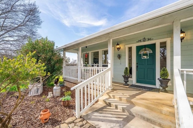 property entrance with a porch