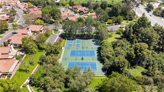 birds eye view of property featuring a residential view