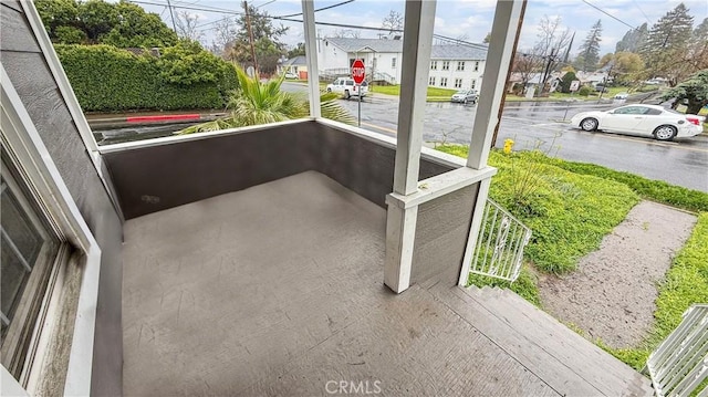 1685 Washington Ave, Oroville, CA 95966 - detailed view of stucco siding and a residential view