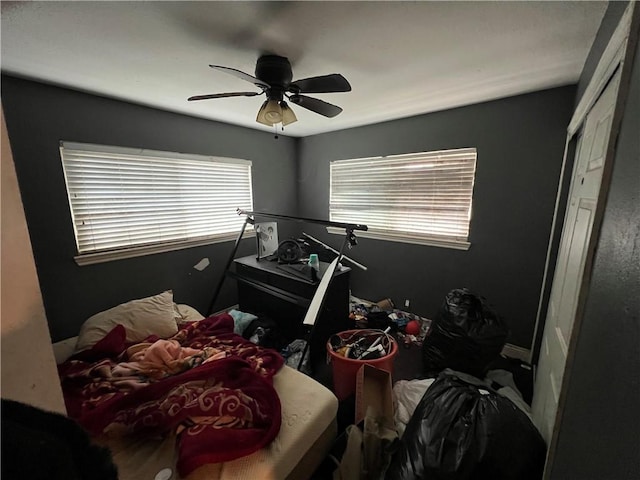 bedroom with a ceiling fan