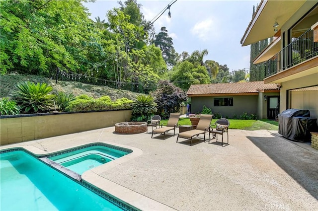 1471 Rosehill, Redlands, CA 92373 - view of swimming pool with an outdoor fire pit, a patio, grilling area, and a pool with connected hot tub