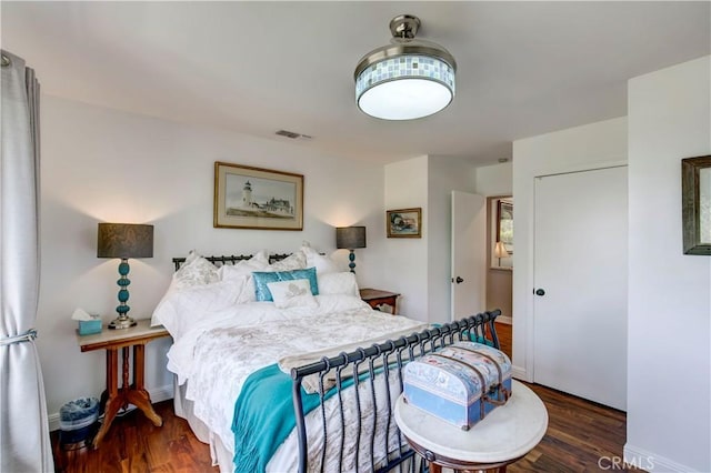 1471 Rosehill, Redlands, CA 92373 - bedroom featuring wood finished floors, baseboards, and freestanding refrigerator