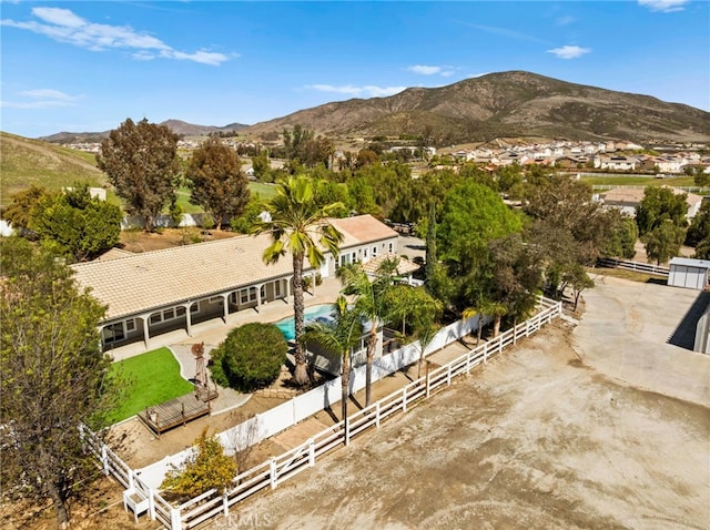 bird's eye view featuring a mountain view