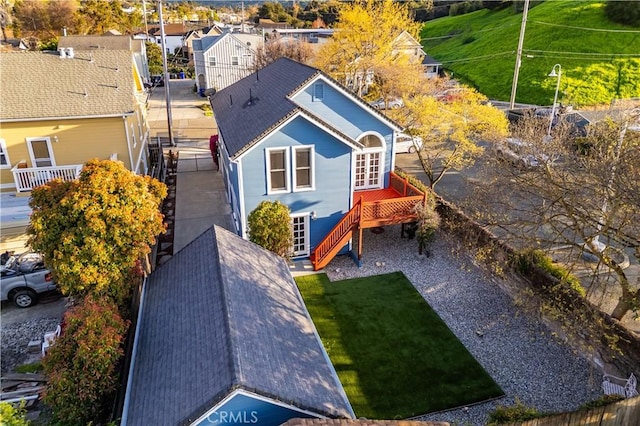 birds eye view of property featuring a residential view