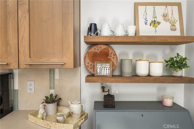 room details with open shelves