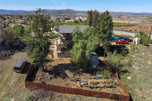 bird's eye view with a mountain view