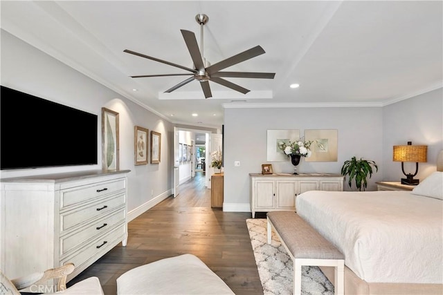 bedroom with dark wood-type flooring, recessed lighting, crown molding, baseboards, and ceiling fan