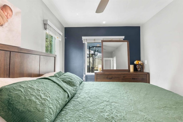 bedroom featuring ceiling fan