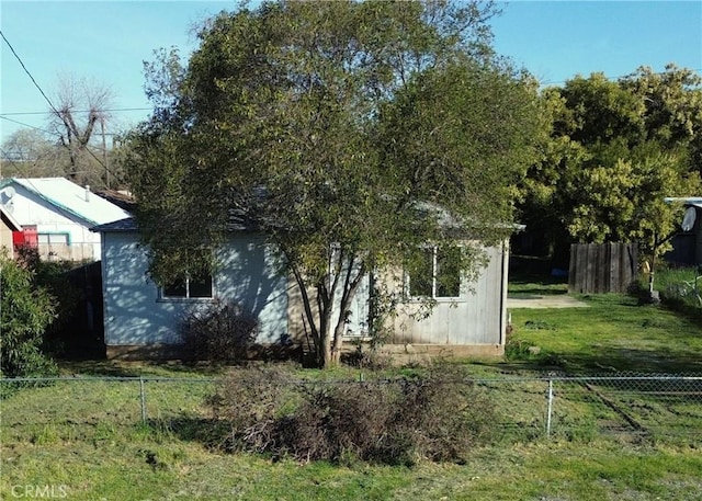 exterior space featuring fence