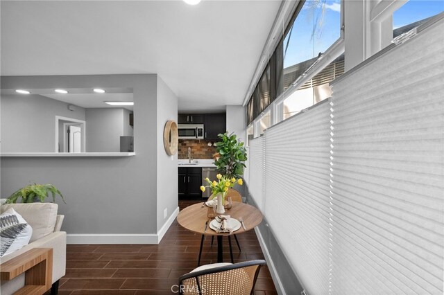 100 Atlantic Ave Unit 205, Long Beach, CA 90802 - balcony with a sink