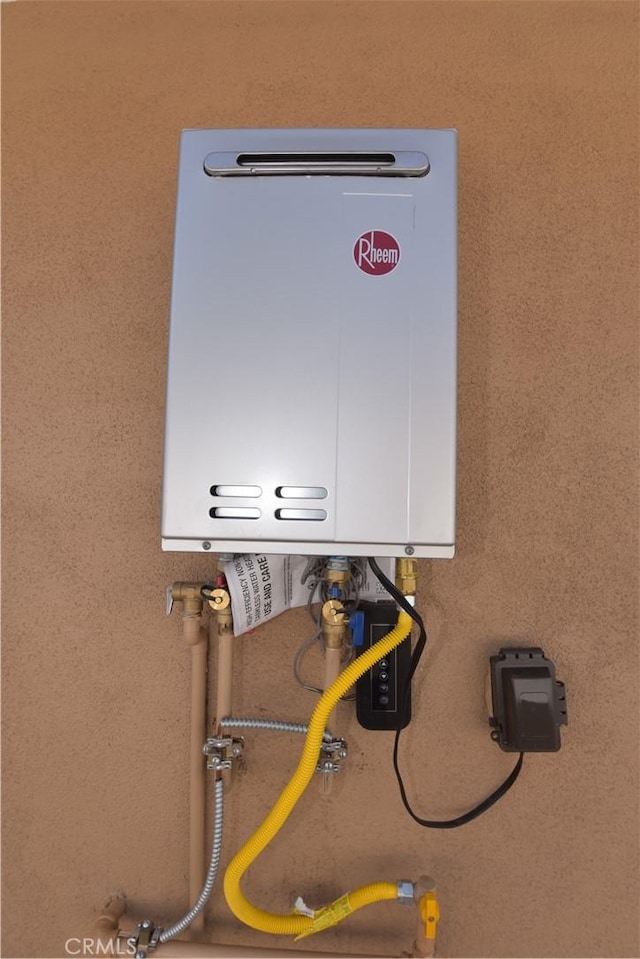 14730 Clark St, Baldwin Park, CA 91706 - utilities with water heater