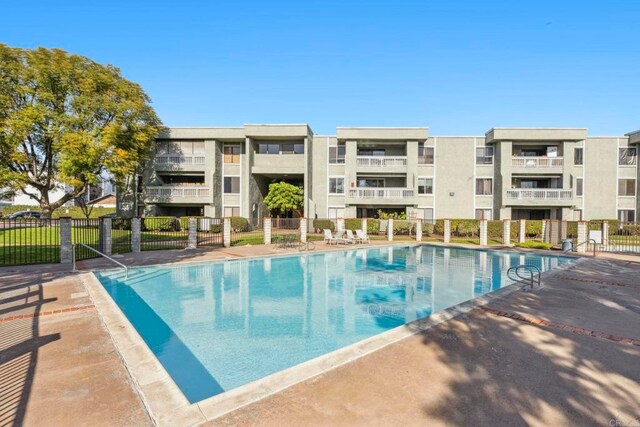 1020 E Washington Ave Unit 88, Escondido, CA 92025 - view of community pool