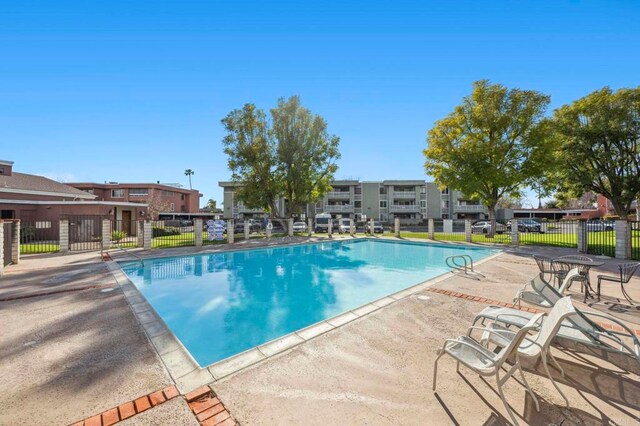1020 E Washington Ave Unit 88, Escondido, CA 92025 - community pool featuring a patio