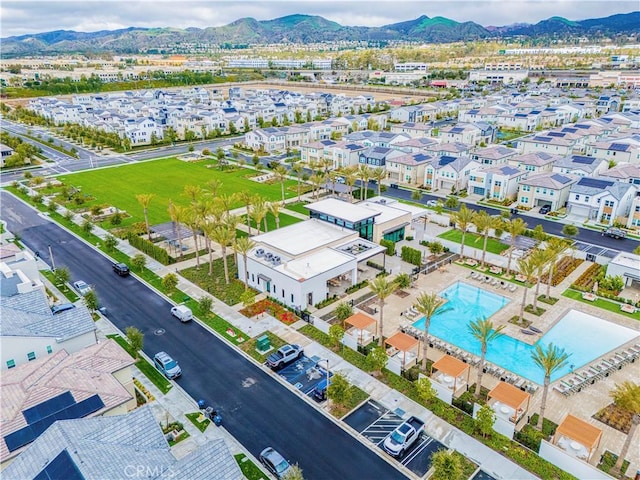 bird's eye view featuring a mountain view