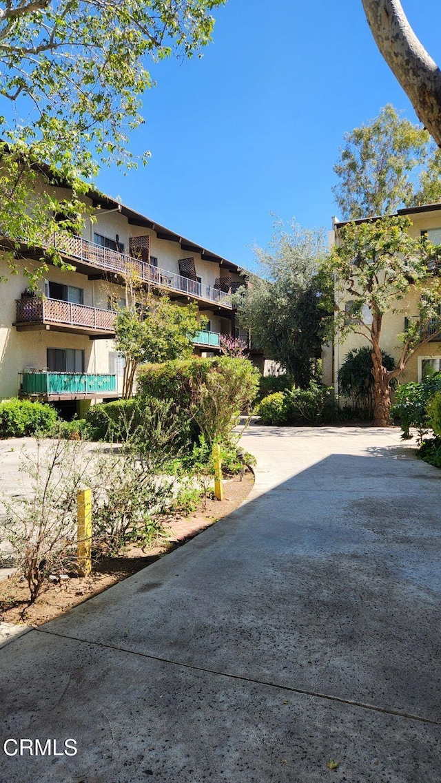 5460 White Oak Ave Unit C339, Los Angeles, CA 91316 - view of home's community