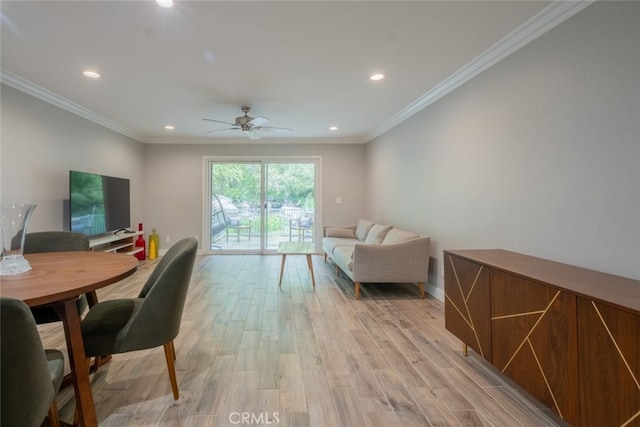 living area with recessed lighting, light wood-style flooring, ceiling fan, and ornamental molding