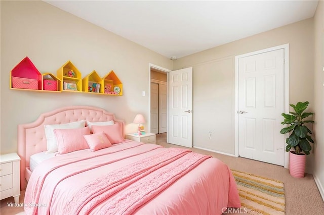 view of carpeted bedroom