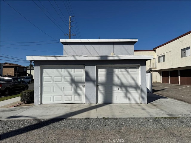 view of detached garage