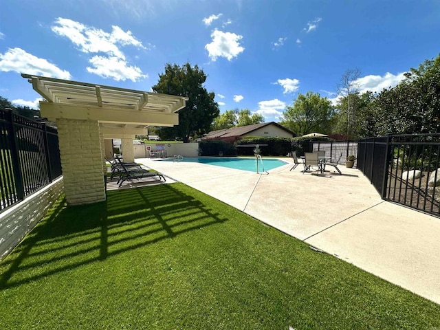 32404 Womsi Rd, Pauma Valley, CA 92061 - community pool featuring a patio