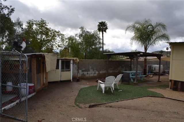 view of yard featuring fence