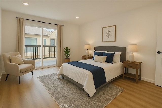 bedroom featuring access to exterior, light wood-style floors, baseboards, and recessed lighting