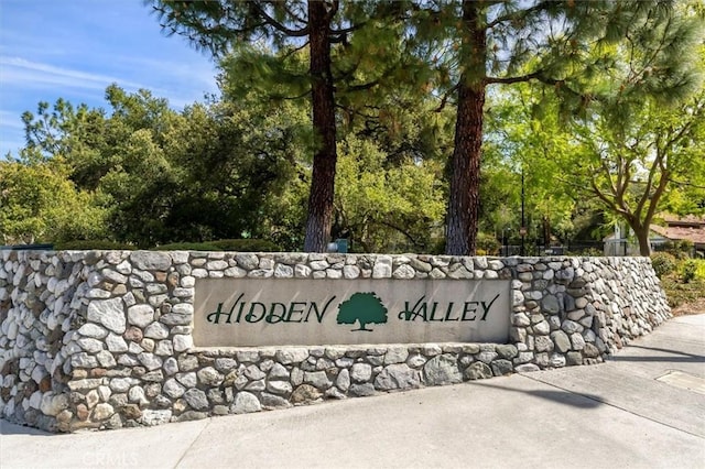 23461 Darcy Ln, Newhall, CA 91321 - view of community / neighborhood sign