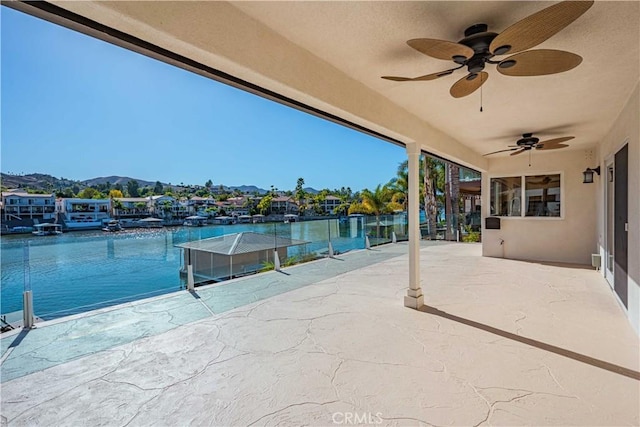 view of patio featuring a ceiling fan