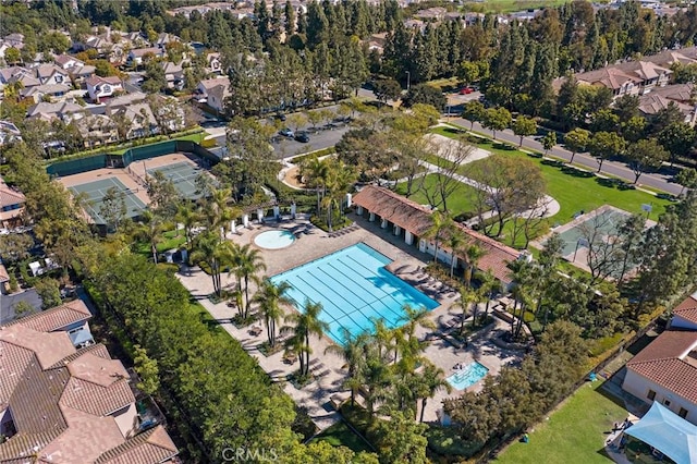 bird's eye view with a residential view