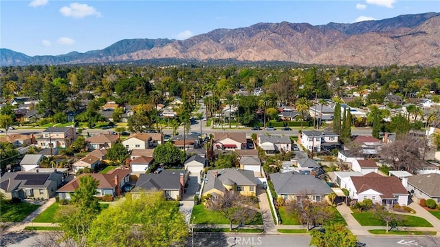 bird's eye view featuring a mountain view and a residential view