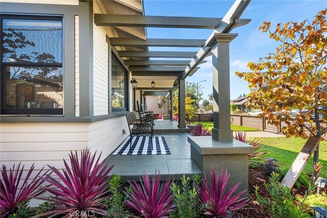 274 Grand Ave, Long Beach, CA 90803 - covered porch featuring a pergola