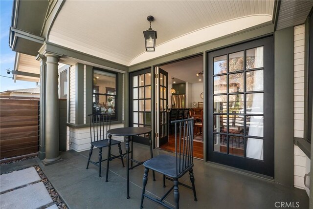 274 Grand Ave, Long Beach, CA 90803 - view of porch