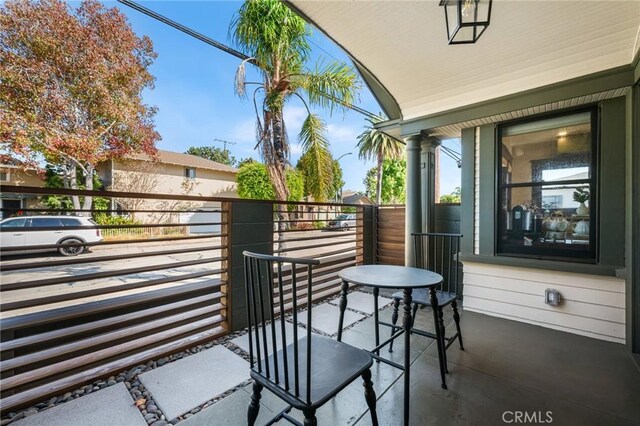 274 Grand Ave, Long Beach, CA 90803 - view of balcony