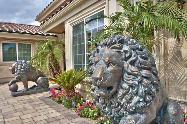 68340 Verano Rd, Cathedral City, CA 92234 - exterior space with a patio and a tiled roof